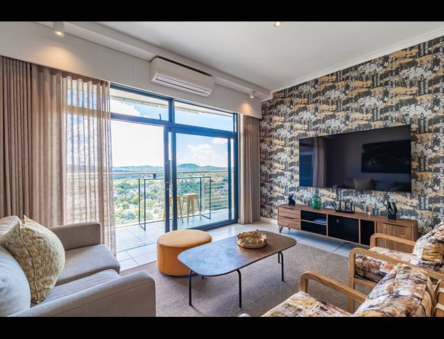 1 BEDROOM APARTMENT FOR SALE IN MENLYN